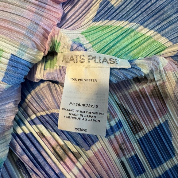 ISSEY MIYAKE PLEATS PLEASE CANAL TOP PURPLE GEEEN BLUE NWOT - Picture 8 of 12